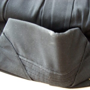 Remplacement d'un dosseret de Hakama – Image 1