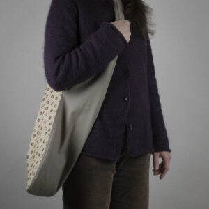 Housse pour hakama portée à l'épaule